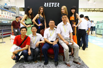 The Comfort of Competence – satisfied faces on the Rieter armchair