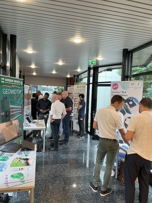 Together with its partners, Oerlikon Neumag presented the entire nonwovens value chain over two days. © 2025 Barmag Together with its partners, Oerlikon Neumag presented the entire nonwovens value chain over two days. © 2025 Barmag