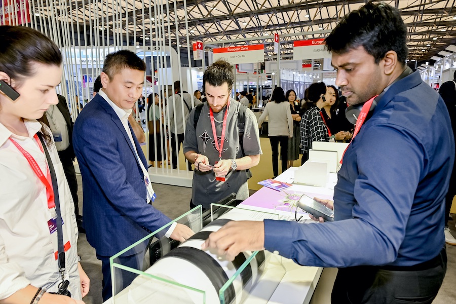 Business at last CINTE Techtextil © 2025 Messe Frankfurt Business at last CINTE Techtextil © 2025 Messe Frankfurt