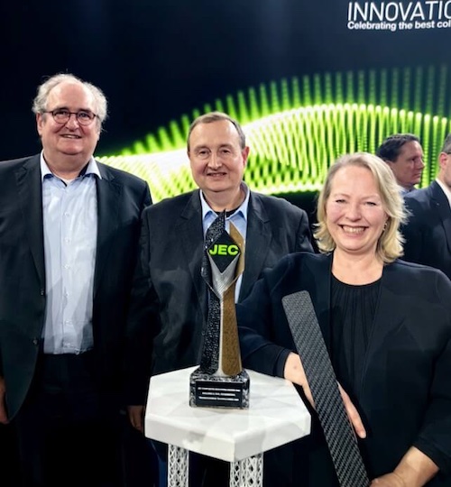 (from left) Kolja Kuse (TechnoCarbon), Dr. Erik Frank (DITF), Britta Waschl (e5) Photo: © 2025 DACCUS-Team (from left) Kolja Kuse (TechnoCarbon), Dr. Erik Frank (DITF), Britta Waschl (e5) Photo: © 2025 DACCUS-Team