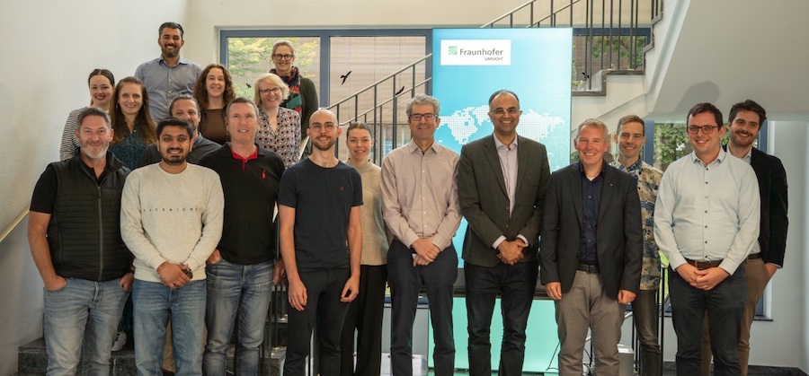 The project partners of the Autoloop Project at the kick-off meeting in Oct 2025 at Fraunhofer UMSICHT in Sulzbach-Rosenberg © 2025 Fraunhofer UMSCHAU