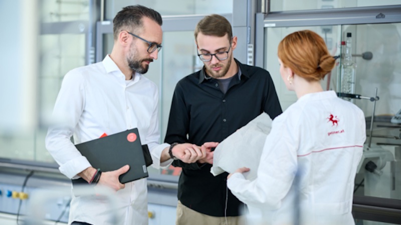 With enhanced standards for black and white shirting fabrics, Getzner Textil strengthens its market position. © 2025 Getzner Textil With enhanced standards for black and white shirting fabrics, Getzner Textil strengthens its market position. © 2025 Getzner Textil