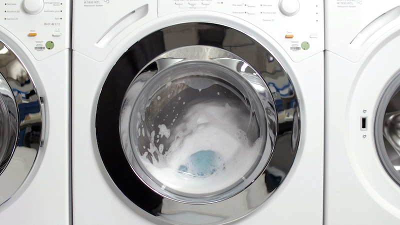 In addition to determining the (micro)fibre discharge, Hohenstein offers further tests that can also be used to determine how well textile fibres degrade in wastewater and how harmful they are to the environment. © 2024 Hohenstein In addition to determining the (micro)fibre discharge, Hohenstein offers further tests that can also be used to determine how well textile fibres degrade in wastewater and how harmful they are to the environment. © 2024 Hohenstein