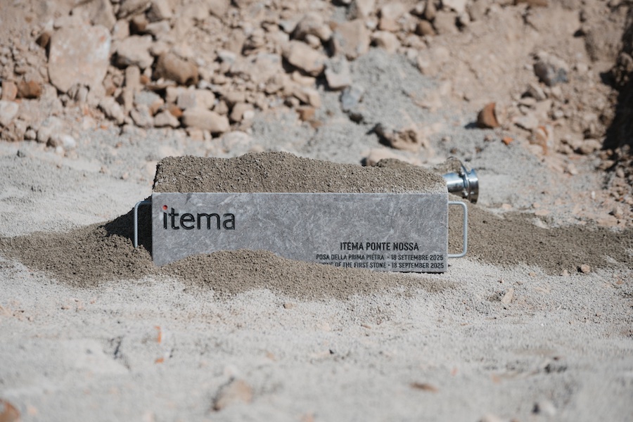 The first stone © 2025 Itema The first stone © 2025 Itema