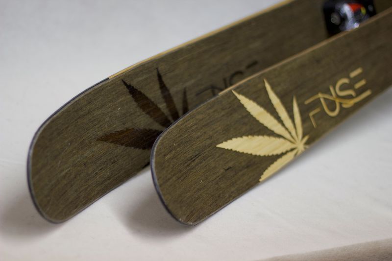 Snowboard made from flax © 2024 KARL MAYER Snowboard made from flax © 2024 KARL MAYER