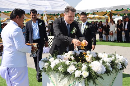 Christian Dressler, VP Global Engineering, laying of the foundation stone  (c) 2019 Lenzing AG