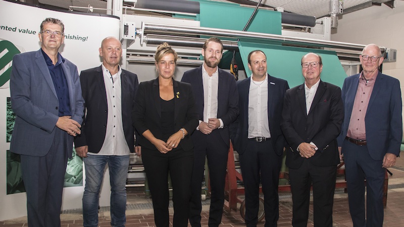 Pictured during her visit to ETV is NRW's Economics and Climate Protection Minister Mona Neubaur (third left), with members of the ETV and Monforts management teams, including Dirk Tunney (far left) and Gunnar Meyer (far right). Image courtesy ETV Pictured during her visit to ETV is NRW's Economics and Climate Protection Minister Mona Neubaur (third left), with members of the ETV and Monforts management teams, including Dirk Tunney (far left) and Gunnar Meyer (far right). Image courtesy ETV