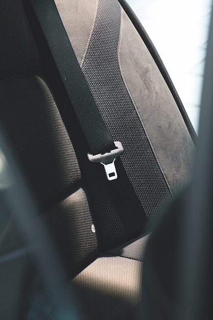 Caption 2: In the event of an accident, the number one lifesaver is not the car body or the airbag, but the seat belt. It holds the vehicle occupants firmly in position and thus enables other protective technologies to develop their full function. Yarns produced on Oerlikon Barmag machines ensure all-round safety © 2024 Oerlikon Caption 2: In the event of an accident, the number one lifesaver is not the car body or the airbag, but the seat belt. It holds the vehicle occupants firmly in position and thus enables other protective technologies to develop their full function. Yarns produced on Oerlikon Barmag machines ensure all-round safety © 2024 Oerlikon