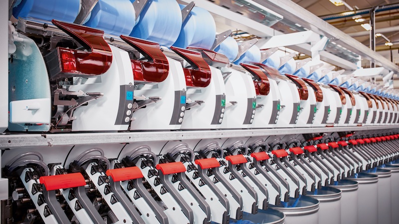 Autoairo air-spinning machine with autonomous spinning positions and Synchropiecing © 2024 Saurer Autoairo air-spinning machine with autonomous spinning positions and Synchropiecing © 2024 Saurer