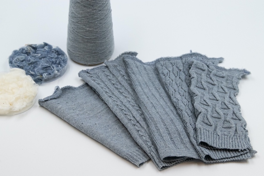 Knitted fabrics using yarn made of mechanically opened cotton fibres from post-consumer denim - Photo by Susanna Raiskio © 2025 VTT Knitted fabrics using yarn made of mechanically opened cotton fibres from post-consumer denim - Photo by Susanna Raiskio © 2025 VTT