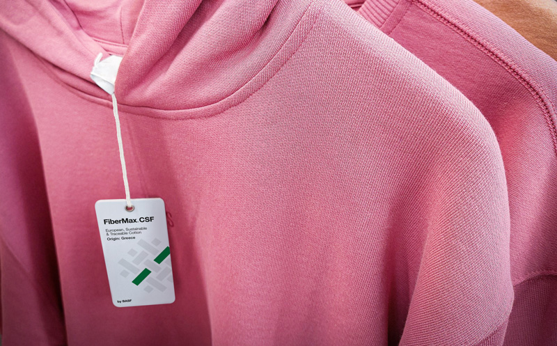 Certified Sustainable FiberMax® Cotton
Photo: © BASF SE Certified Sustainable FiberMax® Cotton
Photo: © BASF SE