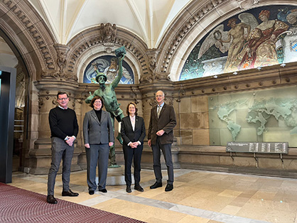 v.l.t.r. Jens Lukaczik, Stephanie Silber, Antje Grotheer and Fritz Grobien - (c) 2024 Bremer Baumwollbörse v.l.t.r. Jens Lukaczik, Stephanie Silber, Antje Grotheer and Fritz Grobien - (c) 2024 Bremer Baumwollbörse