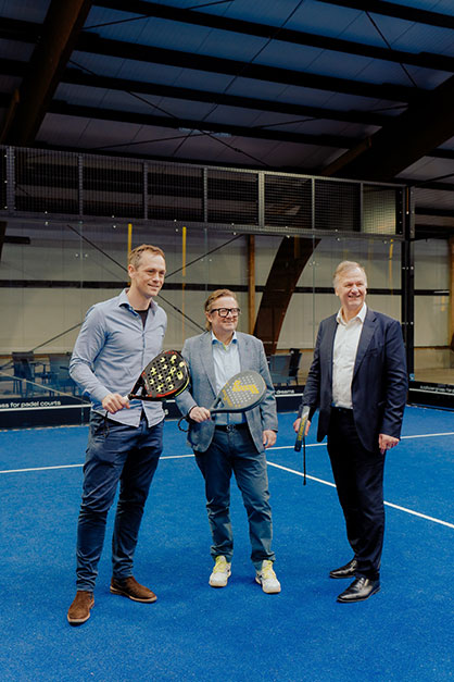From left to right: Tom De Sutter, Business Development Manager Arenal, Marc Coucke, shareholder Arenal and Pol Deturck, CEO B.I.G. (Photo: © Beaulieu International Group) From left to right: Tom De Sutter, Business Development Manager Arenal, Marc Coucke, shareholder Arenal and Pol Deturck, CEO B.I.G. (Photo: © Beaulieu International Group)