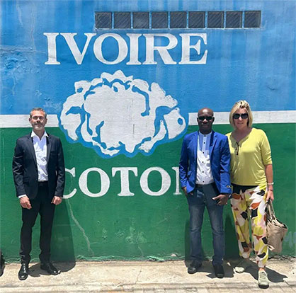 Photo Credit: Better Cotton. Location: Abidjan, Cote D’Ivoire, 2023. Description: Damien Sanfilippo, Senior Director of Programmes, Better Cotton (left), Abdoul Aziz Yanogo, Regional Manager for West Africa, Better Cotton (centre right), Lisa Barratt, Africa Operations Manager, Better Cotton (right). Photo Credit: Better Cotton. Location: Abidjan, Cote D’Ivoire, 2023. Description: Damien Sanfilippo, Senior Director of Programmes, Better Cotton (left), Abdoul Aziz Yanogo, Regional Manager for West Africa, Better Cotton (centre right), Lisa Barratt, Africa Operations Manager, Better Cotton (right).