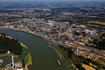 At its ISCC Plus certified site in Leverkusen, Covestro produces polyurethane coating and adhesive raw materials. © Covestro At its ISCC Plus certified site in Leverkusen, Covestro produces polyurethane coating and adhesive raw materials. © Covestro