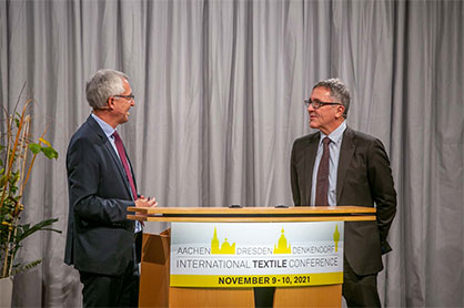 Götz T. Gresser (DITF, left) and Thomas Gries (ITA) lead the virtual discussion room of the first plenary session. Götz T. Gresser (DITF, left) and Thomas Gries (ITA) lead the virtual discussion room of the first plenary session.