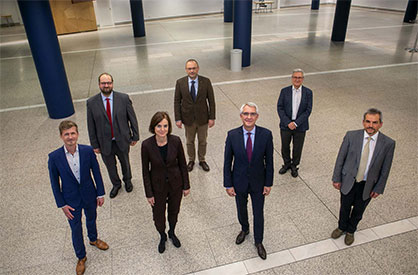 Chairs of the first day of the event (from left: Johannes Diebel, FKT, Jochen Gutmann, DTNW, Maike Rabe, Niederrhein University of Applied Sciences, Michael R. Buchmeiser, Götz T. Gresser, Michael Doser, Thomas Stegmaier, DITF. Not in the picture: Thomas Gries, ITA). Photo: DITF Denkendorf Chairs of the first day of the event (from left: Johannes Diebel, FKT, Jochen Gutmann, DTNW, Maike Rabe, Niederrhein University of Applied Sciences, Michael R. Buchmeiser, Götz T. Gresser, Michael Doser, Thomas Stegmaier, DITF. Not in the picture: Thomas Gries, ITA). Photo: DITF Denkendorf