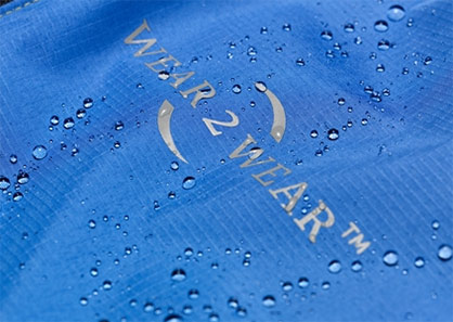 Weatherproof: The structure of the material in detail. Image: Schoeller Textil AG Weatherproof: The structure of the material in detail. Image: Schoeller Textil AG