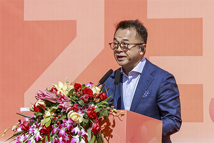 Edwardo Erni, Managing Director of Kerry Logistics Network (China and North Asia) © 2023 Esquel Group Edwardo Erni, Managing Director of Kerry Logistics Network (China and North Asia) © 2023 Esquel Group