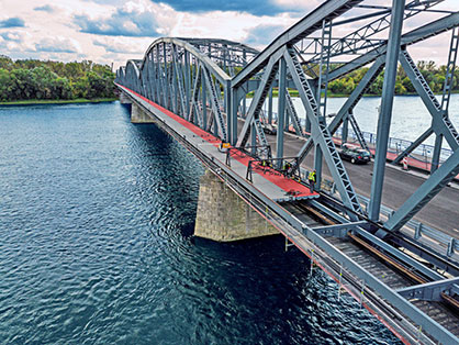 Torun Bridge © 2022 Fibrulux