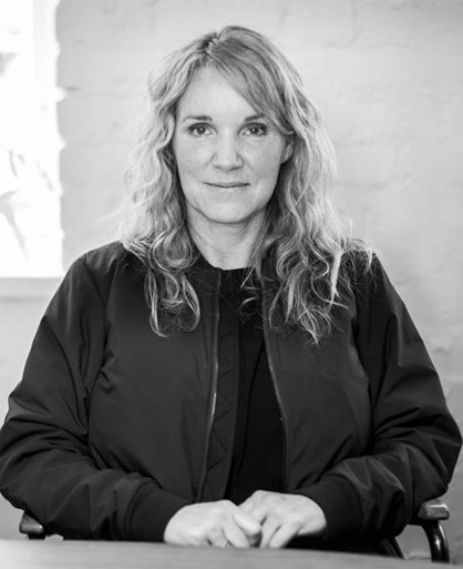 “For us, there is no contradiction between sustainability and good business. In a world of mass consumption where quantity and frequency are often prioritized over quality and good design, our design philosophy becomes something radically different. We design every product with the intention of it making a difference for the end-user and for the world, now and in the future. And only by setting the example and sharing our work we can lead the way to change.” – Houdini-CEO Eva Karlsson. Photos: Rikard Westmann (c) 2020 Houdini/Gerber Technology “For us, there is no contradiction between sustainability and good business. In a world of mass consumption where quantity and frequency are often prioritized over quality and good design, our design philosophy becomes something radically different. We design every product with the intention of it making a difference for the end-user and for the world, now and in the future. And only by setting the example and sharing our work we can lead the way to change.” – Houdini-CEO Eva Karlsson. Photos: Rikard Westmann (c) 2020 Houdini/Gerber Technology