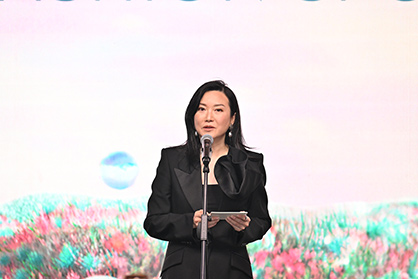 Katherine Fang, Chairman of the HKTDC Garment Advisory Committee, speaks at the opening ceremony. © 2023 HKTDC Katherine Fang, Chairman of the HKTDC Garment Advisory Committee, speaks at the opening ceremony. © 2023 HKTDC