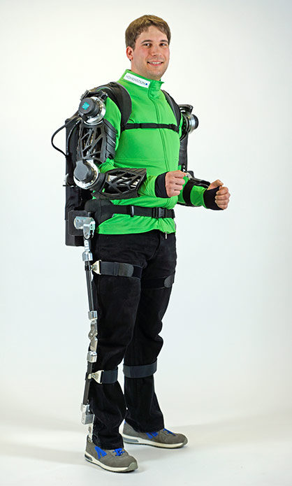 Pic: Development of a highly dynamic, light jacket-orthosis system for use in industry, rehabilitation and sports<br />
© Hohenstein Group Pic: Development of a highly dynamic, light jacket-orthosis system for use in industry, rehabilitation and sports<br />
© Hohenstein Group