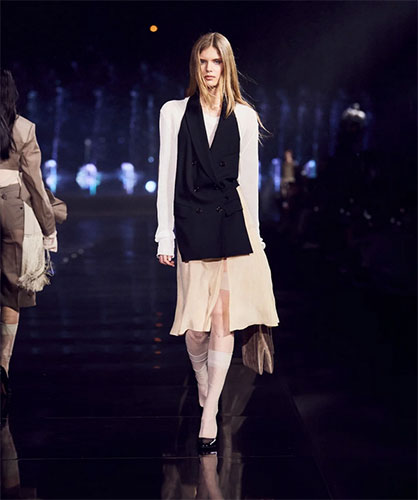 © 2023 HUGO BOSS © 2023 HUGO BOSS
