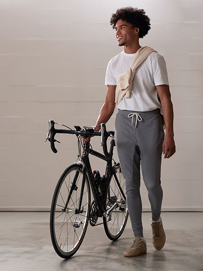 ISKO Rheact™ DENIM © 2021 ISKO