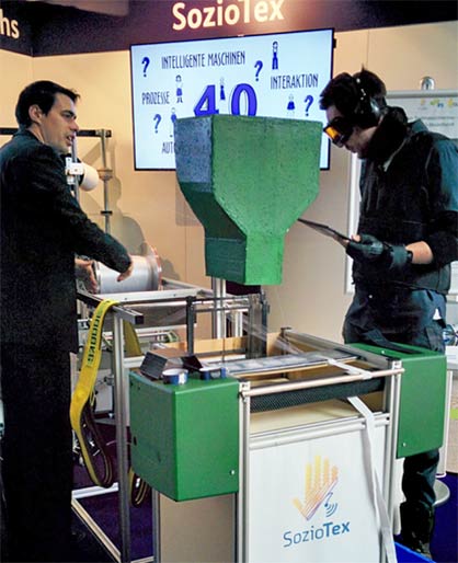 Pic: Concrete mold for the production of longboards made from carbon fibre reinforced polymers (CFRP) Pic: Concrete mold for the production of longboards made from carbon fibre reinforced polymers (CFRP)