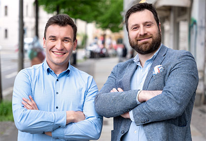 “IQ Innovationspreis Mitteldeutschland“, overall winner (from left to right) FibreCoat GmbH from Aachen, ITA graduate Dr Robert Brüll, Deutsche Basalt Fiber GmbH from Sangerhausen, Georgi Gogoladze © photo credit: Tom Schulze “IQ Innovationspreis Mitteldeutschland“, overall winner (from left to right) FibreCoat GmbH from Aachen, ITA graduate Dr Robert Brüll, Deutsche Basalt Fiber GmbH from Sangerhausen, Georgi Gogoladze © photo credit: Tom Schulze
