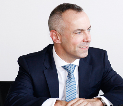 With his team of more than 200 experienced engineers, Jochen Adler, CTO of the Oerlikon segment Manmade Fibers, is focusing on future-oriented technologies with high customer value. With his team of more than 200 experienced engineers, Jochen Adler, CTO of the Oerlikon segment Manmade Fibers, is focusing on future-oriented technologies with high customer value.