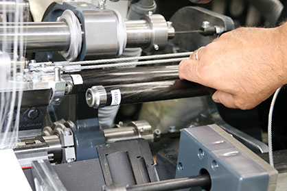 Removing the push rod © 2021 KARL MAYER Removing the push rod © 2021 KARL MAYER