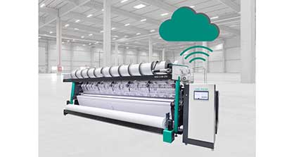 A representative of the HKS 3-M ON, which loads the data for patterning directly from a cloud. © 2021 KARL MAYER A representative of the HKS 3-M ON, which loads the data for patterning directly from a cloud. © 2021 KARL MAYER