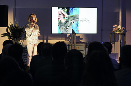 Jenny Holloway CEO Fashion Enter © 2022 Kornit Digital Jenny Holloway CEO Fashion Enter © 2022 Kornit Digital