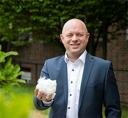 Jurgen Eizinger, Senior Commercial Director EU/AM/MEA © 2022 Lenzing