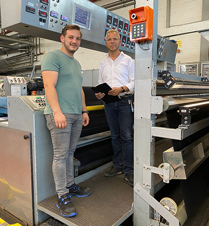 Tugsan Vural, deputy head of the equipment department (left) and plant manager Franz Schütte trust in Mahlo quality. © 2021 Mahlo