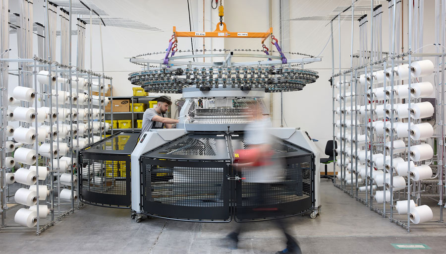 (c) 2025 Mayer & Cie.- Circular knitting machine (c) 2025 Mayer & Cie.- Circular knitting machine
