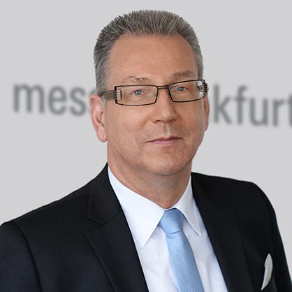 “Microfactories represent the progressive way of making textile processing quicker, more flexible and more sustainable”.  – Michael Jänecke, responsible for Messe Frankfurt’s Brand Management Technical Textiles and Textile Processing. © Messe Frankfurt GmbH