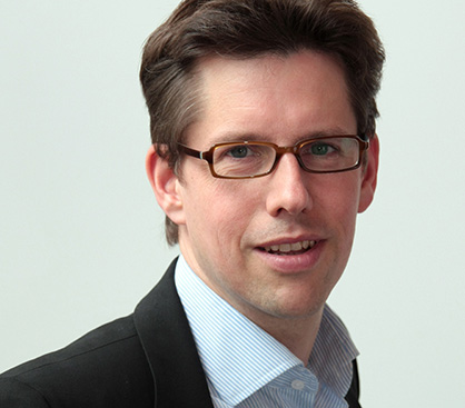 Tips from the sleep professional: ‘The most common mistakes are pillows that are too high and support for the pelvis that is too soft’, says sleep expert Markus Kamps / Image “Markus Kamps”; source: Markus Kamps