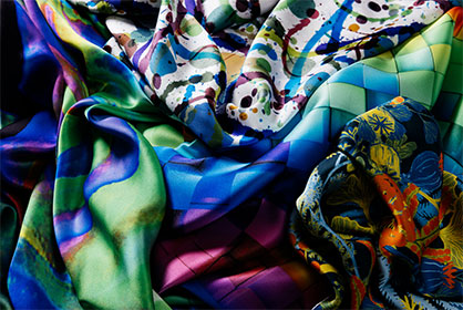 Traditionally, apparel manufacturing has centred on a production chain model of sourcing materials and producing garments in bulk, microfactories are now enabling on-demand, on-location production © 2022 Mimaki Traditionally, apparel manufacturing has centred on a production chain model of sourcing materials and producing garments in bulk, microfactories are now enabling on-demand, on-location production © 2022 Mimaki