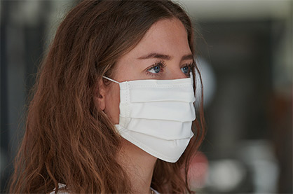 Catus face masks can be worn a number of times without needing to be washed, for greater convenience. © 2020 Monforts Catus face masks can be worn a number of times without needing to be washed, for greater convenience. © 2020 Monforts