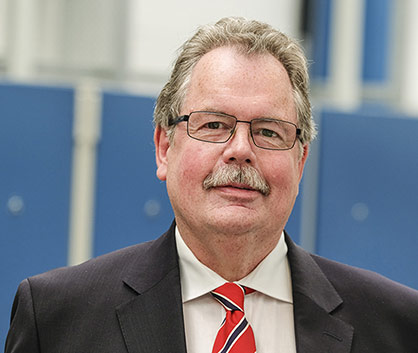 Klaus Heinrichs © 2021 Monforts Klaus Heinrichs © 2021 Monforts