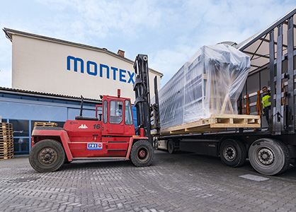 Loading of a wide width machine for a new Monforts reference customer. (c) 2019 Monforts Loading of a wide width machine for a new Monforts reference customer. (c) 2019 Monforts