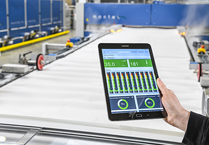The new Monforts Qualitex Web-UI provide machinery data visualization for remote control on handheld devices. (c) 2018 Monforts The new Monforts Qualitex Web-UI provide machinery data visualization for remote control on handheld devices. (c) 2018 Monforts