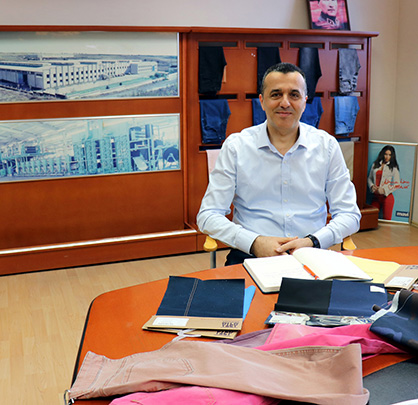 Arta plant manager Mehmet Kalipçioglu. (c) 2019 Monforts