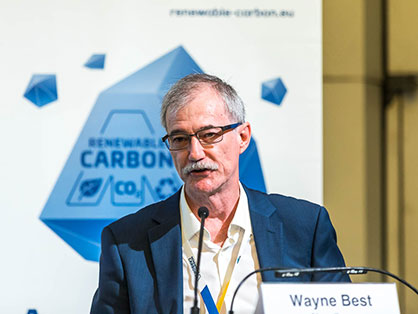 Award Presentation Wayne Best (Nanollose and Birla Cellulose)
Source: nova-Institut GmbH Award Presentation Wayne Best (Nanollose and Birla Cellulose)
Source: nova-Institut GmbH