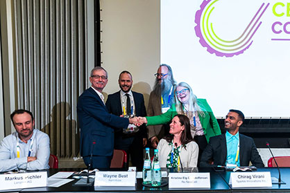 Innovation Award Panel, f.l.t.r. Parcus Pichler (Lenzing), Wayne Best (Nanullose and Birla Cellulose), Andreas Schnitzhofer (GiG Karasek), Michael Carus (nova-Institut), Kristina Elg Christofferson (Renewcell), Chirag Virani (Sparkle Innovation)
Source: nova-Institut GmbH Innovation Award Panel, f.l.t.r. Parcus Pichler (Lenzing), Wayne Best (Nanullose and Birla Cellulose), Andreas Schnitzhofer (GiG Karasek), Michael Carus (nova-Institut), Kristina Elg Christofferson (Renewcell), Chirag Virani (Sparkle Innovation)
Source: nova-Institut GmbH