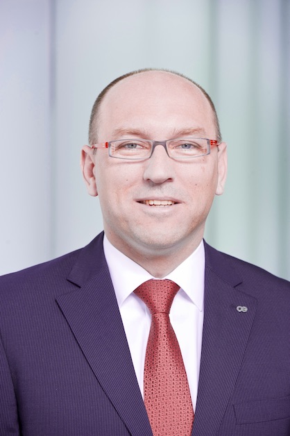 André Wissenberg, Head of Marketing, Corporate Communications and Public Affairs for the Oerlikon Manmade Fibers segment and Chairman of the VDMA Marketing and Trade Fair Committee (c) 2020 Oerlikon