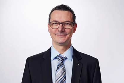 Rico Randegger, Head of Business Group After Sales: “Customer centricity is a priority for us and the opening of the Kahramanmaras service station is an important milestone. We are moving closer to our customers so we can help them seize growth opportunities faster and more effectively.” © 2022 Rieter Rico Randegger, Head of Business Group After Sales: “Customer centricity is a priority for us and the opening of the Kahramanmaras service station is an important milestone. We are moving closer to our customers so we can help them seize growth opportunities faster and more effectively.” © 2022 Rieter